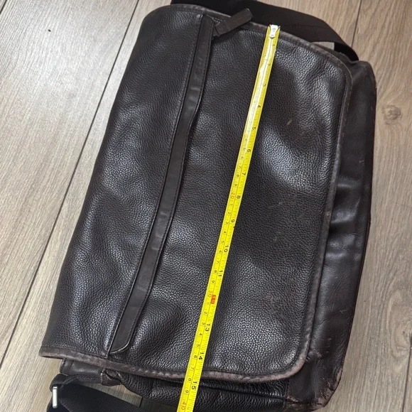 Coach Dark Brown Leather Messenger Bag - Picture 12 of 13